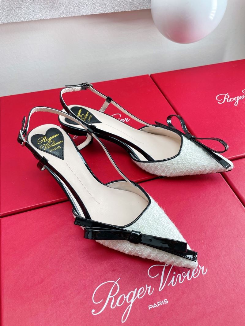 Roger Vivier flat shoes